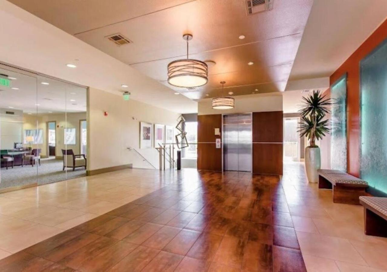 Inviting 2Br - Gym, Pool, Biz Center & Free Parking! Walk 2 Nrg Stadium! Near Med Ctr, Galleria, & Rice Village Houston Esterno foto