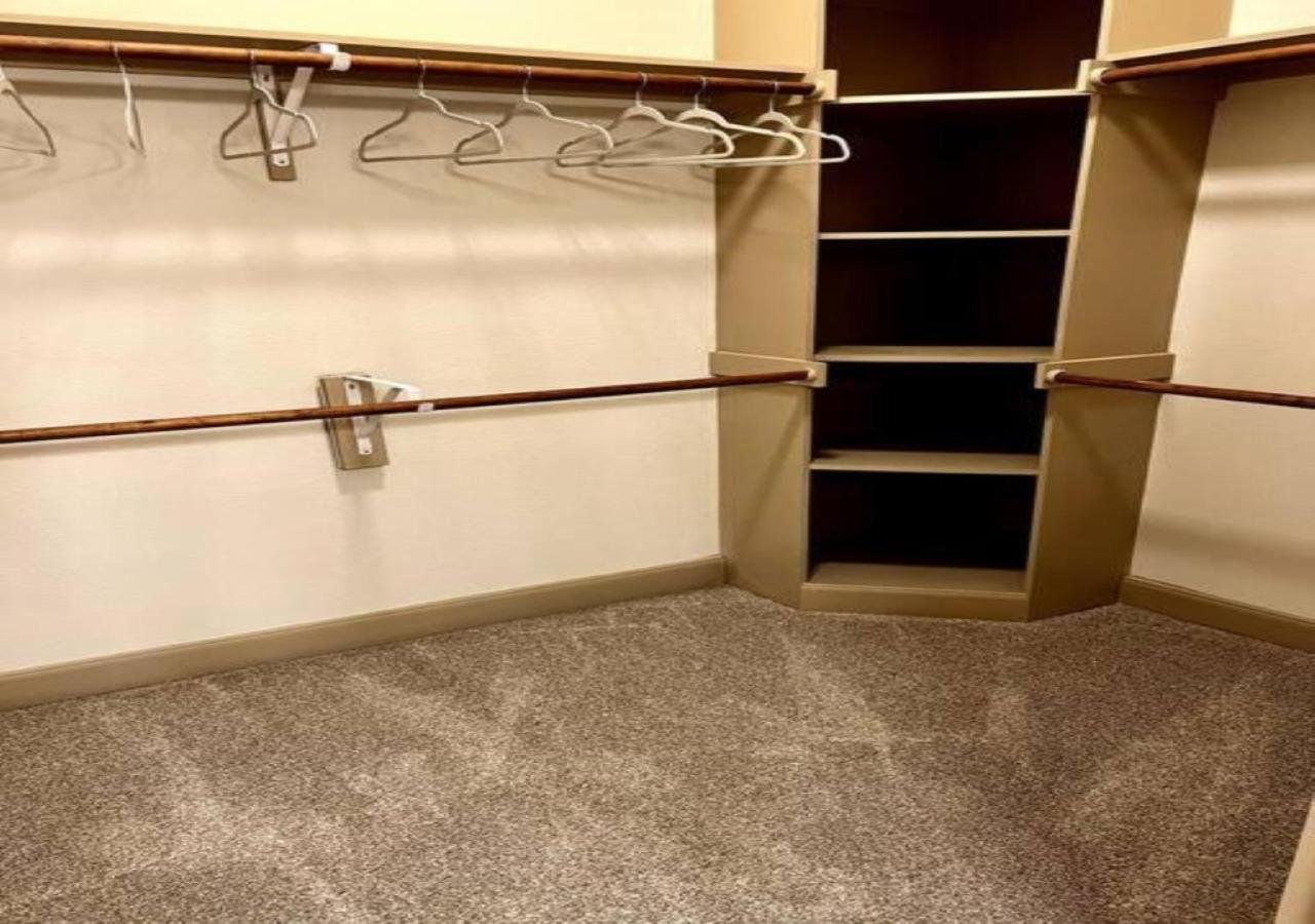 Inviting 2Br - Gym, Pool, Biz Center & Free Parking! Walk 2 Nrg Stadium! Near Med Ctr, Galleria, & Rice Village Houston Esterno foto
